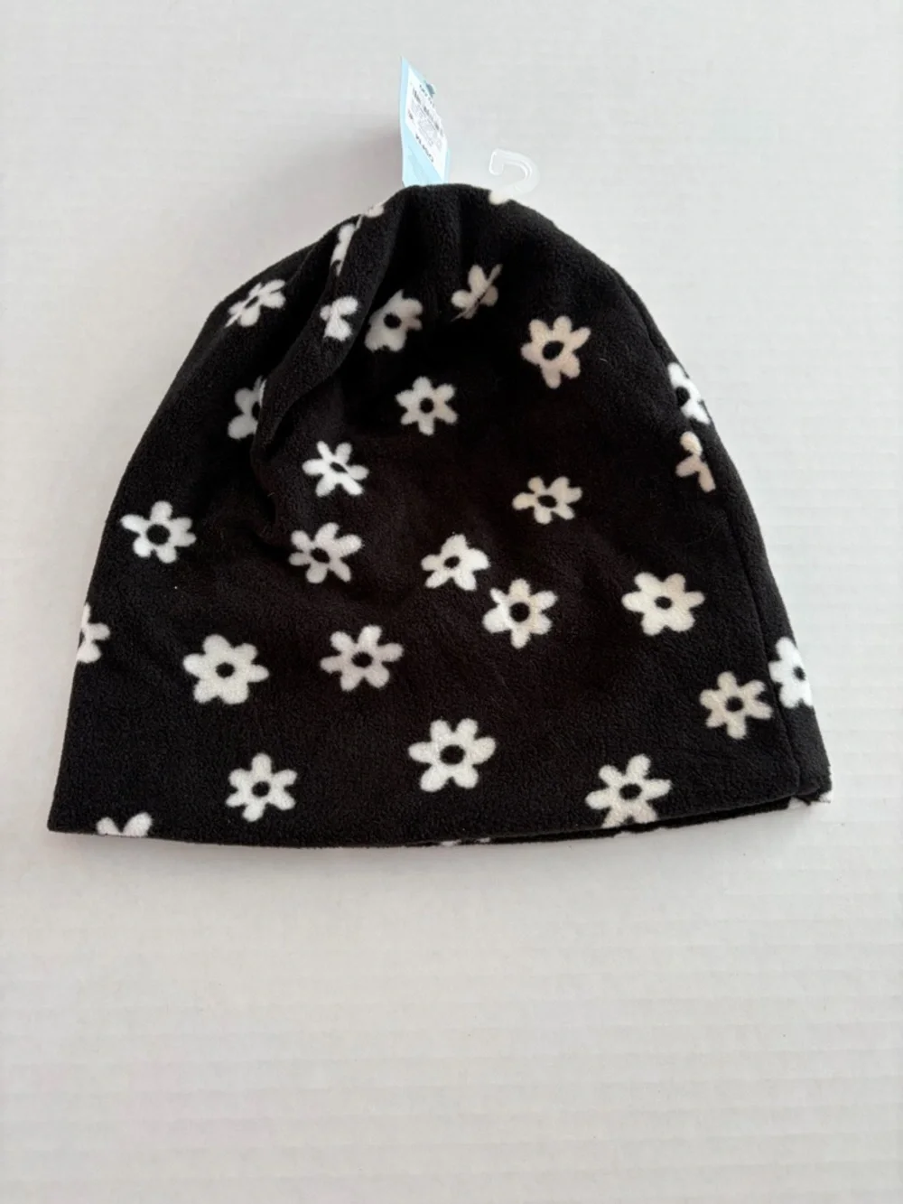 Cat & Jack Black White Daisy Fleece Beanie OSFM Kids NWT